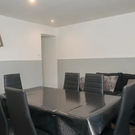 Apartment Maison De Meublee 60m2